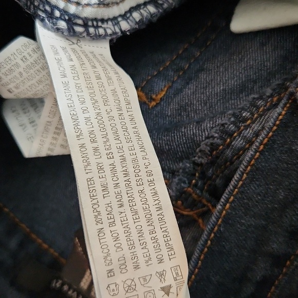 Forever 21 Jeans Womens size 26 Ankle Pants - Picture 6 of 11